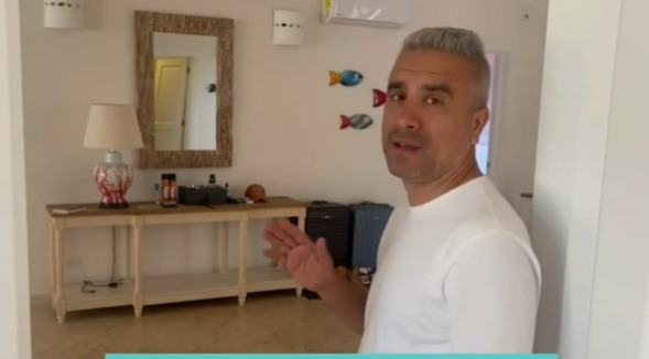 Cum arată reședința de vară a lui Zoli Toth. Sursa foto: Kanal D