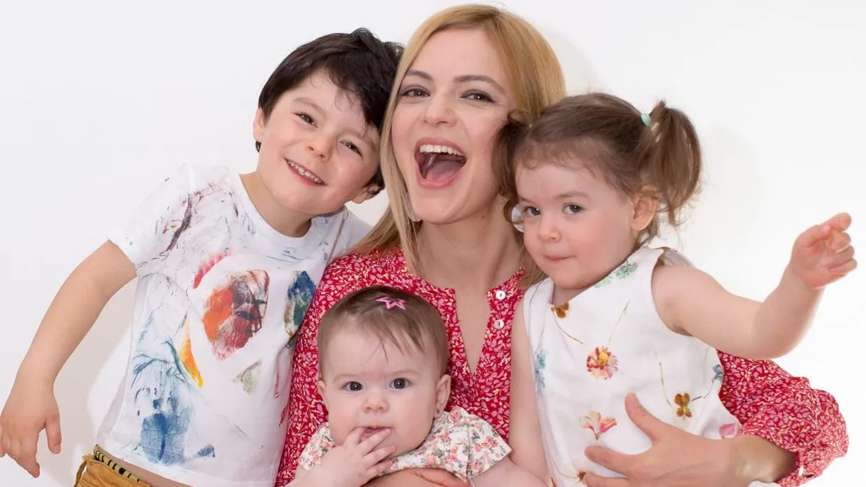 Prezentatoarea de la Pro TV, Lavinia Petrea, mărturisiri șocante. Trei medici i-au spus să întrerupă sarcina, însă înaintea chiuretajului a decis să facă un ”ultim” consult la ecograf, apoi totul s-a schimbat