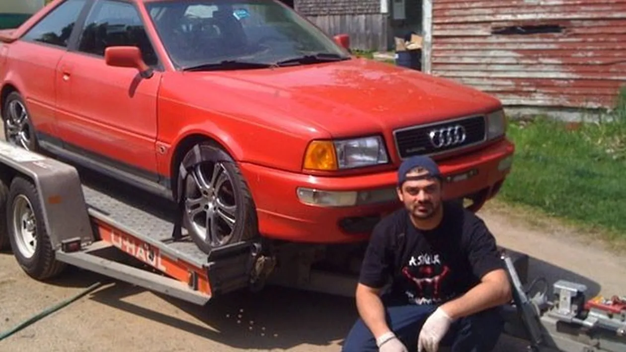 Un roman are in mana vietile locuitorilor din New York. Afla cine este, dar si ce poveste fabuloasa are