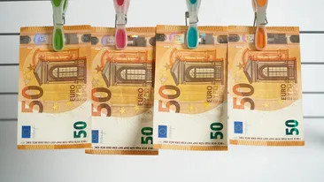 Curs valutar 20 mai 2021: Cât valorează un euro și un dolar