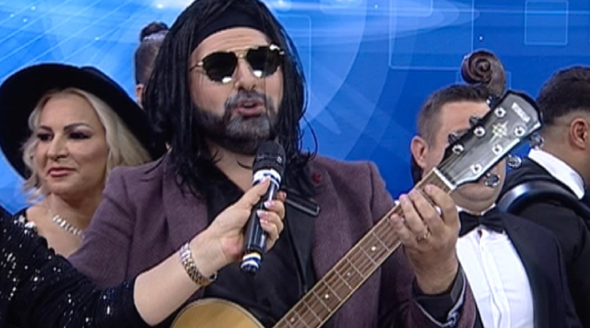 Super Revelion-maraton la RTV! Marius Niță și Georgiana Lobonț vor fi gazdele show-ului în noaptea dintre ani