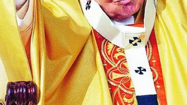 Vaticanul, luat cu asalt de lunetisti