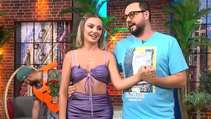 Motivul real al scandalului dintre Cătălin Măruță și Alexandra Stan. De ce s-a certat, de fapt, cântăreața cu prezentatorul de la Pro TV