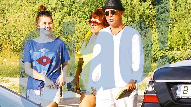 Incredibil, dar adevarat! Mugur Mihaescu a lasat distractiile burlacesti pentru un weekend cu familia la mare!