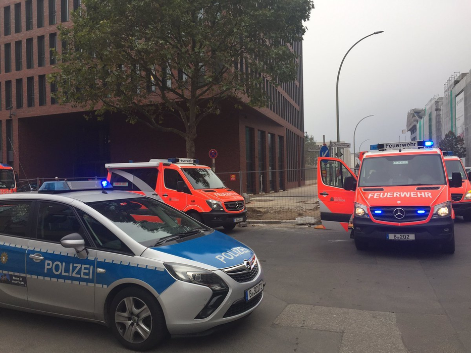 Panică în Germania! A fost evacuat sediul agenţiei de spionaj