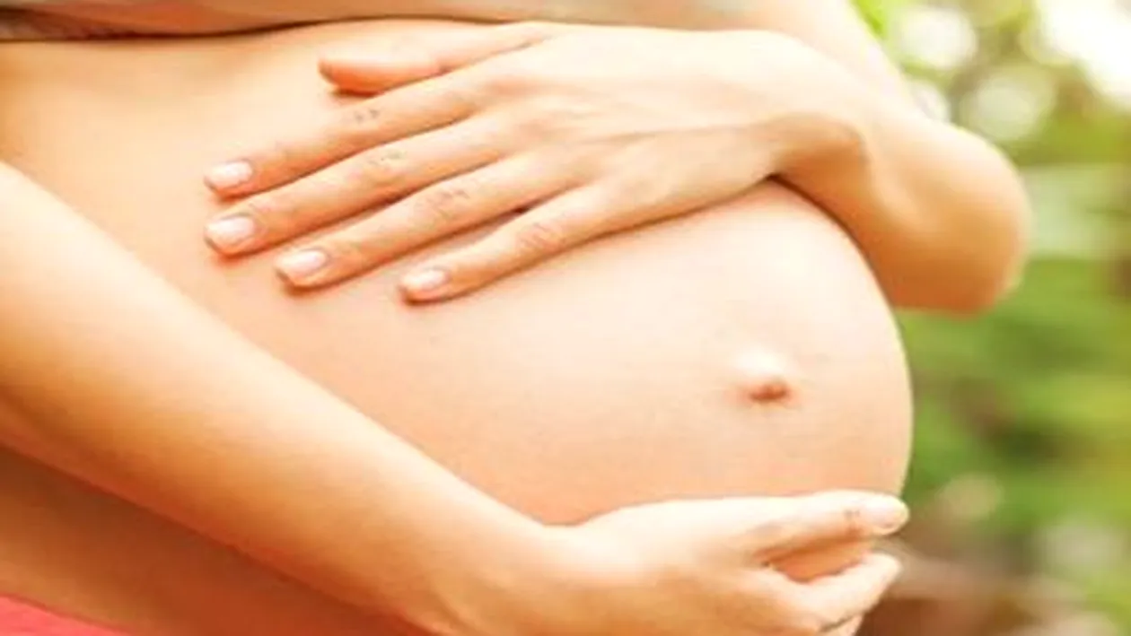 O actriţă şi prezentatoare TV din România este însărcinată. “Urmează să nasc în februarie sau martie!”