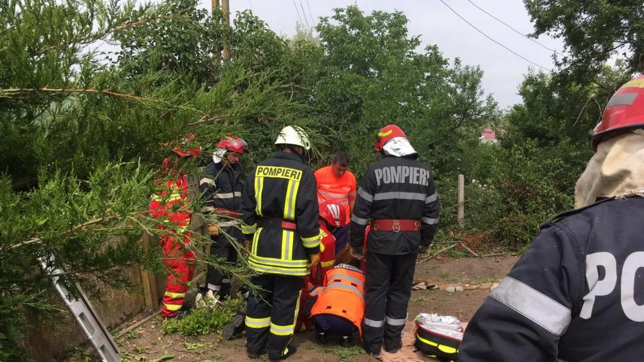 Sfârșit cumplit pentru un bărbat din Teleorman. A murit strivit de o placă de beton