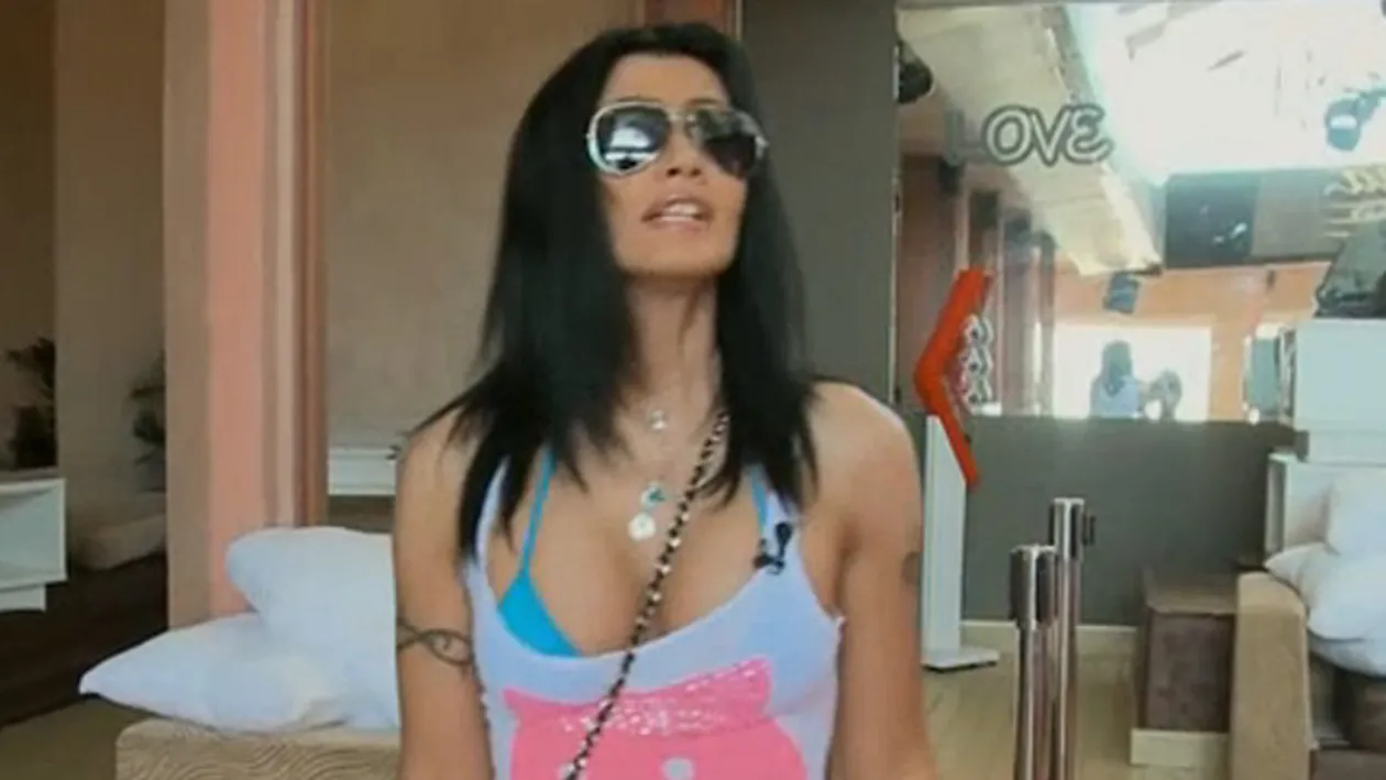 Oana Zavoranu, luata la misto de Mihai Bobonete la Serviti, va rog!. Cum a reactionat vedeta dupa ce a auzit de Pepe