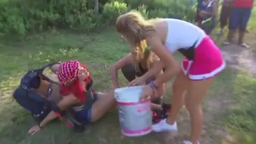 Raluca de la Asia Express s-a accidentat: Am simțit că îmi ia foc genunchiul