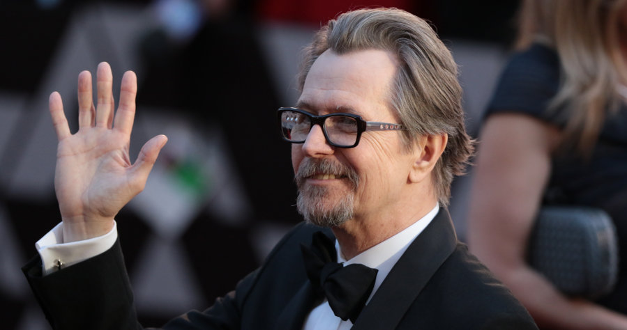 Actor Gary Oldman arrives for the 90th Annual Academy Awards on March 4, 2018, in Hollywood, California.  / AFP PHOTO / Kyle GRILLOT        (Photo credit should read KYLE GRILLOT/AFP/Getty Images)