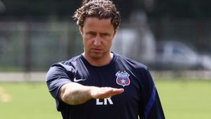 Gigi Becali vrea sa il aduca la Steaua, dar Reghe are alte planuri. Iata ce are de gand sa faca antrenorul!
