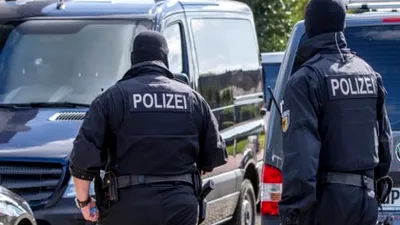 Român arestat în Germania pentru TERORISM DE EXTREMĂ DREAPTĂ. Acuzat de planuri pentru „război al terorii”