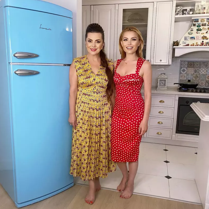 Elena Gheorghe locuiește într-un apartament spectaculos/ Sursa foto: Instagram