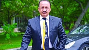 Patronul Rapidului are 320 de magazine si 2 hoteluri, dar se imbraca asa! Cum a aparut in public Nicolae Cristescu