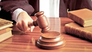 Canibalism la Iași? Un bărbat și-a mușcat soția și e judecat pentru tentativă de omor