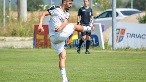 Breaking news. Scene şocante pe un teren din Berceni. Şase fotbalişti din Liga I, prinşi într-un scandal între clanuri: ”Au scos cuţitele, a fost urât!”