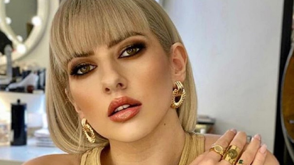Lidia Buble, petrecere monstruoasă la 27 de ani. Nu suferă după despărţirea de Răzvan Simion şi se laudă cu asta: "Nu îmi mai trebuie nimic"