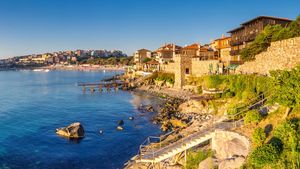 Vești bune pentru români! Bulgaria a revizuit condițiile de intrare în țară
