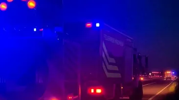 Accident grav! Un microbuz cu 9 români a fost lovit în plin de un camion pe autostradă, în Germania