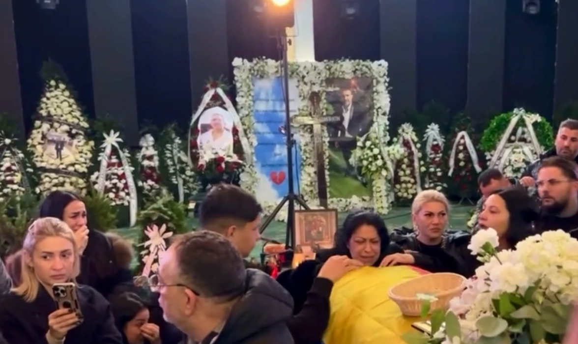 Ploaie de bani la priveghiul lui Costel Corduneanu. Tzancă Uraganu şi Narcis de la Bărbuleşti i-au cântat la căpătâi