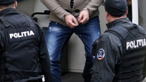 Un bebeluş a fost atacat de un psihopat în centrul Capitalei! A fost imediat arestat 