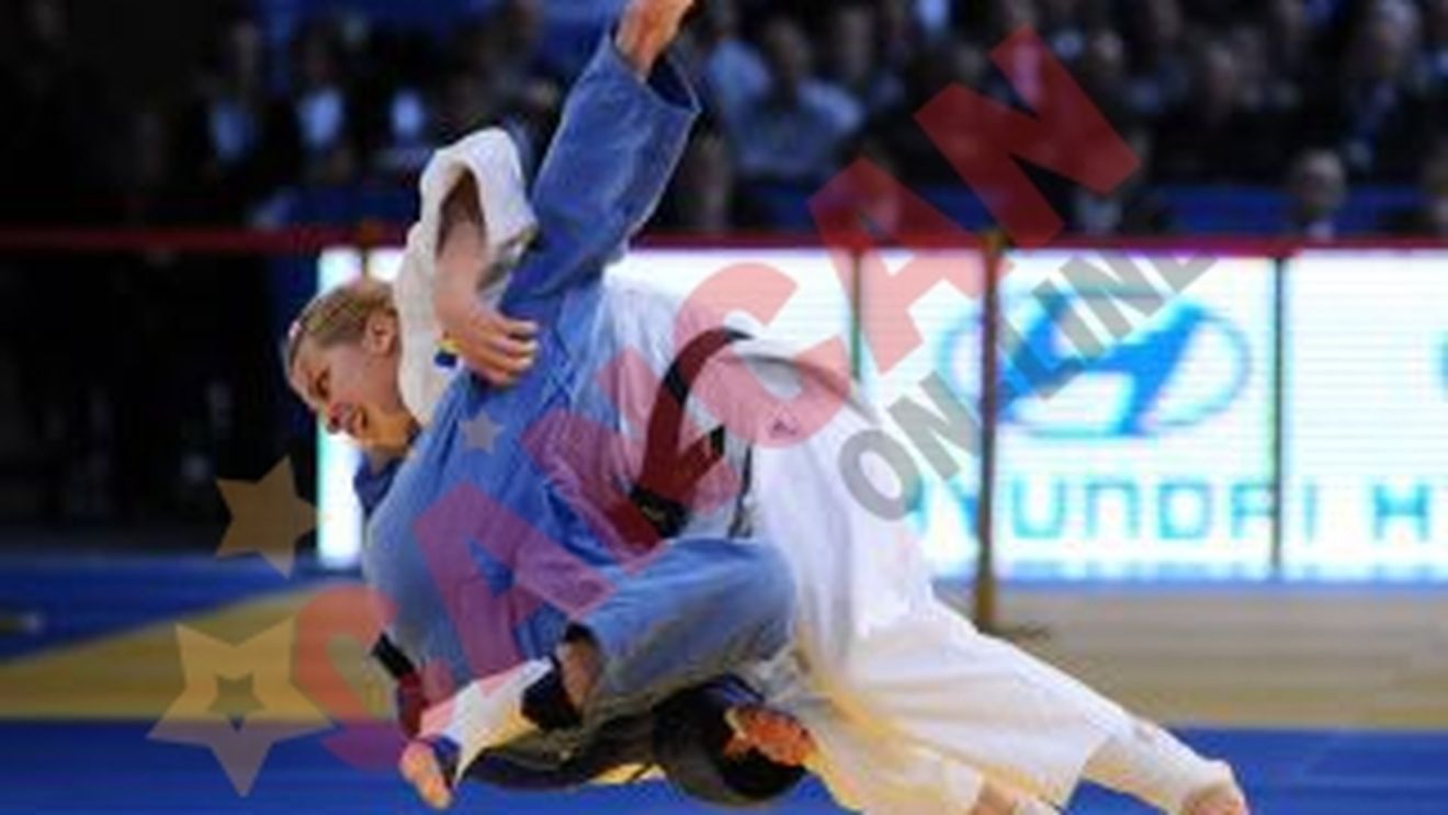 Alina Dumitru a castigat medalia de aur in prima zi a Campionatului European de judo de la Viena