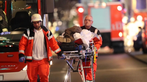 Cel puțin cinci răniți în Berlin, după ce un vehicul a lovit un grup de pietoni