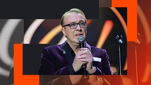 La 8 ani distanță după ce a fost la un pas de moarte, Gabriel Cotabiță are o mare durere în suflet. S-a mutat din Piața Romană și… ABANDONAT!