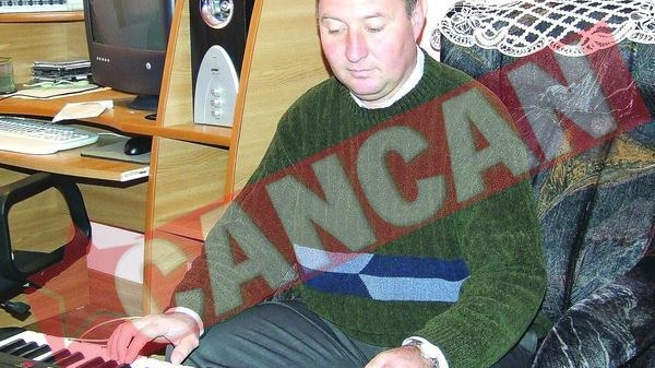 Primarul din Perieni e lautar