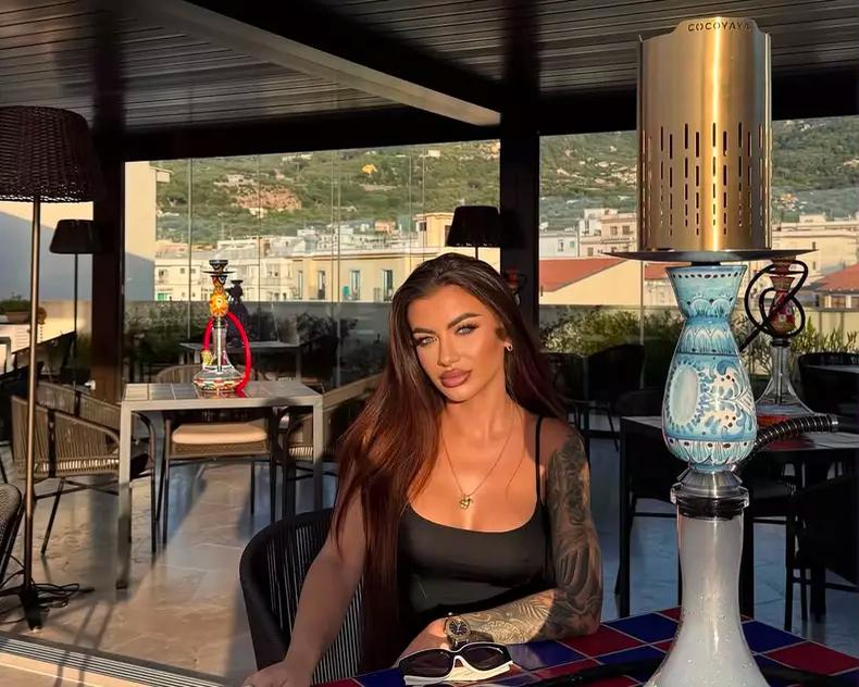Bianca Ghiurcă, criză de gelozie după ce i s-a spus că Prințul s-a cuplat cu Maria Tebieș: ”Stai liniștită, că nu se uită la tine”