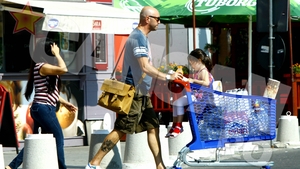 Raluca si Walter Zenga, in vacanta in Romania! Vezi care este principala preocupare a familiei!