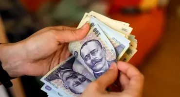 Elevii care vor reprimi burse! Vești bune după lupta acerbă a unui părinte