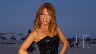 Toţi oamenii de pe plajă s-au uitat la ea! Cum a apărut ANCA ŢURCAŞIU 