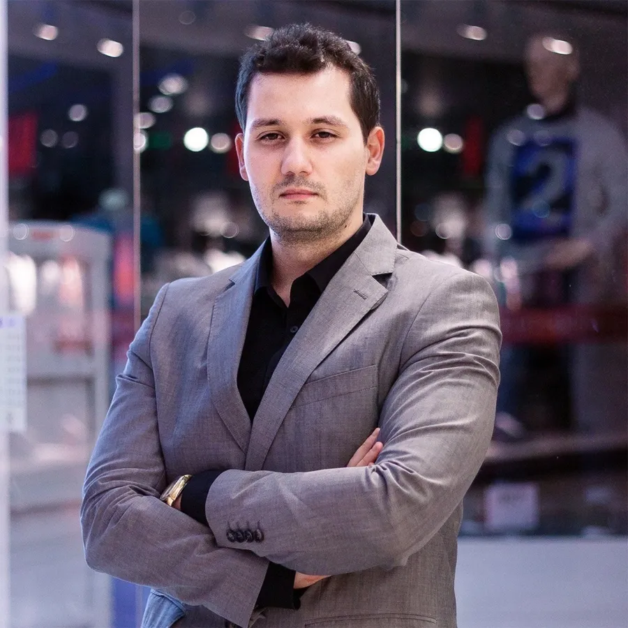 Medicul Andrei Laslău