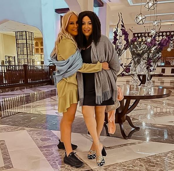 Fotografia emoționantă, din azil, pe care Mioara Roman i-a trimis-o Oanei, de ziua ei: ”Te iubesc, mama!”