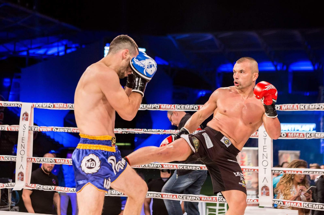 Debut de senzație în boxul românesc!