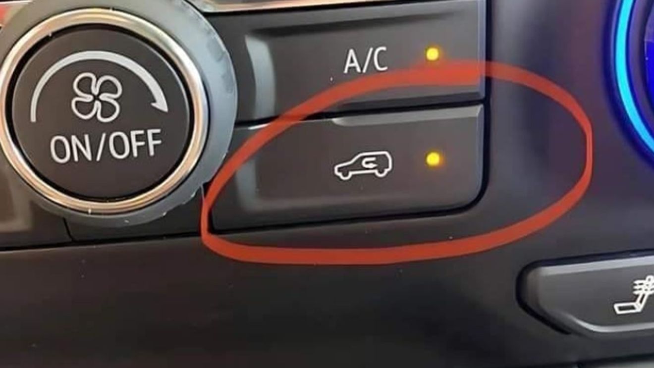 Puțini șoferi știu rolul acestui buton. Cum se folosește, de fapt