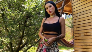 Daniela Crudu, mamă pentru prima dată? Cea mai efervescentă brunetă din showbiz a bulversat pe toată lumea cu anunţul său