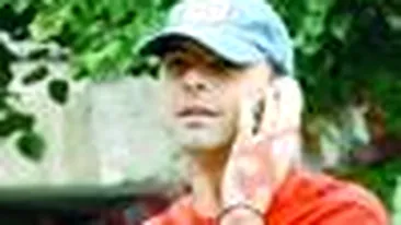 Dan Negru ofera 4.000 euro pe luna