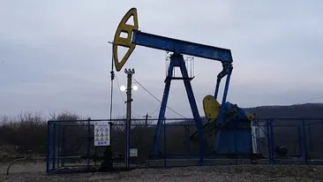 Furt inedit în județul Prahova. Au lăsat fără garduri o sondă de petrol