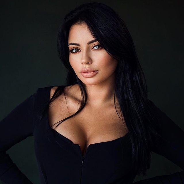 Rafaela Marcaș e o adevărată bombă-sexy pe Instagram