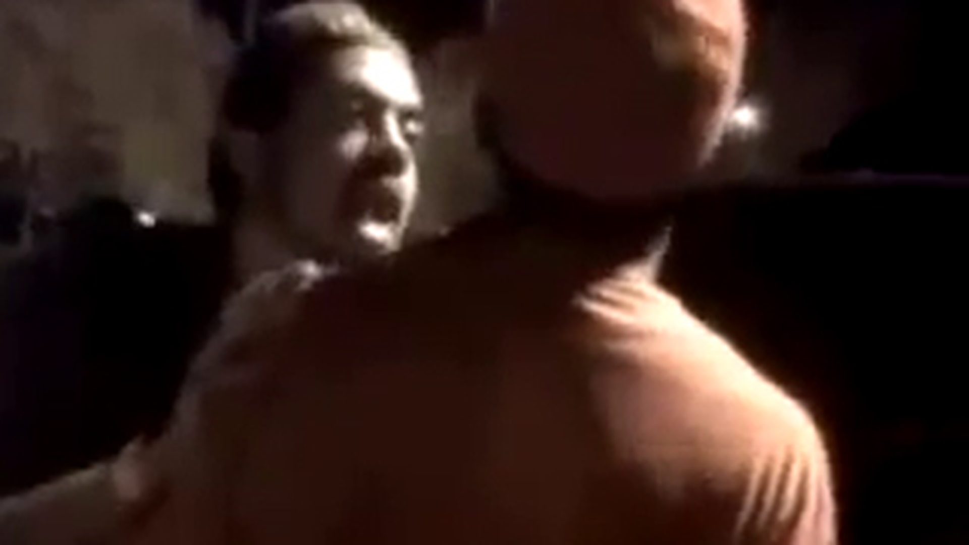 VIDEO Asa sa faci si tu data viitoare cand un prieten vrea sa se urce la volan beat!
