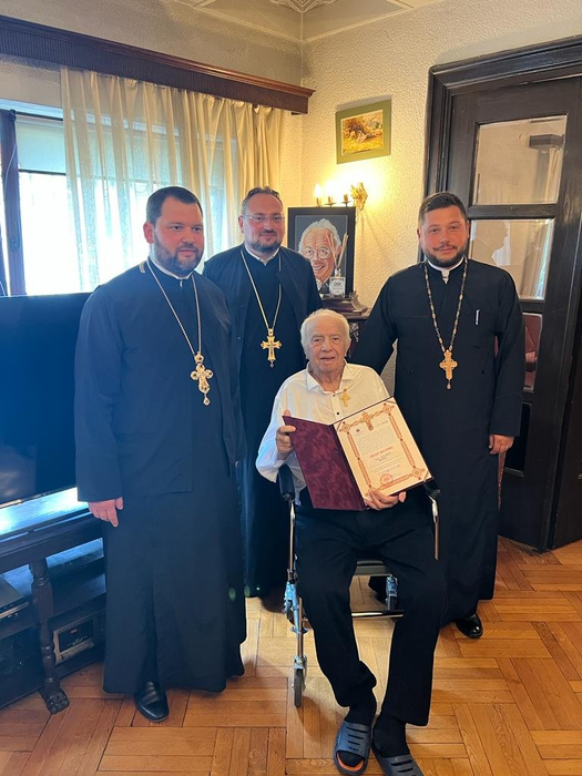 FOTO. Cum a ajuns să arate Alexandru Arșinel. Celebrul actor e de nerecunoscut
