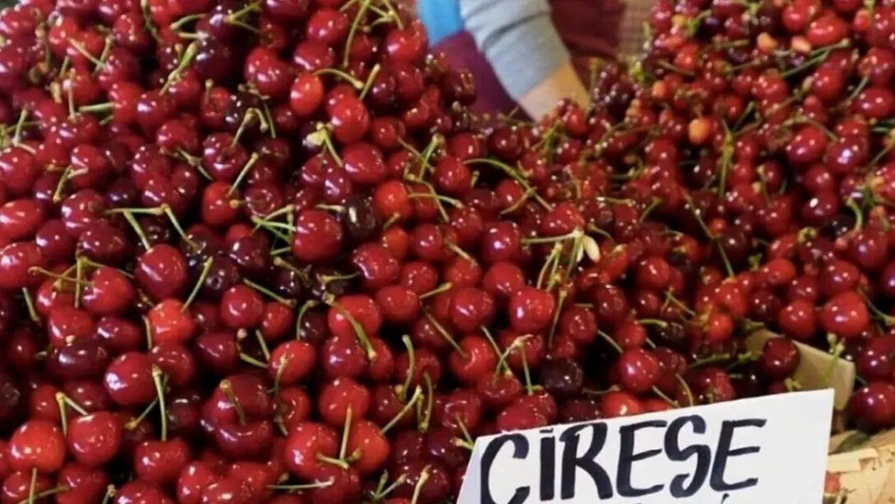 Cât costă un kilogram de cireșe în piețele din România. Sunt importate din Argentina
