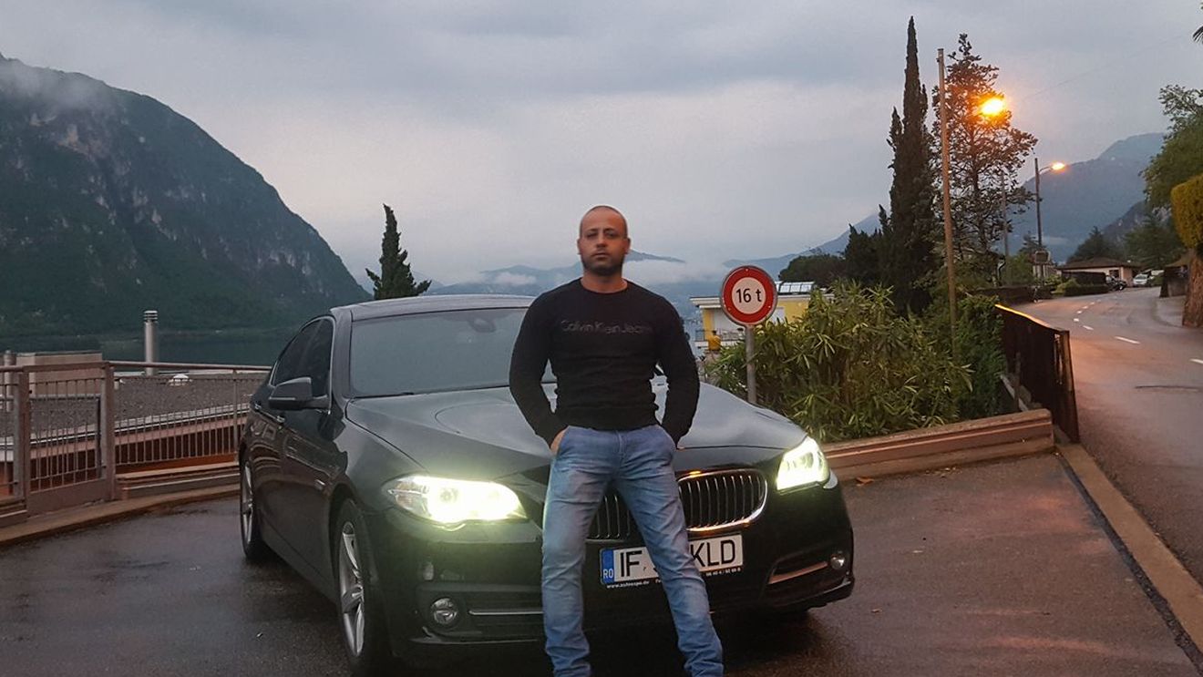 El este Khalid, bărbatul de 40 de ani care a murit carbonizat după ce a plonjat cu mașina de pe pasajul Berceni. Ce l-ar fi împins să-și pună capăt zilelor