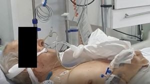 Un pacient infectat cu coronavirus a fost internat trei zile la o secţie de terapie intensivă non-COVID din Spitalul Județean Craiova. Acum se caută vinovații