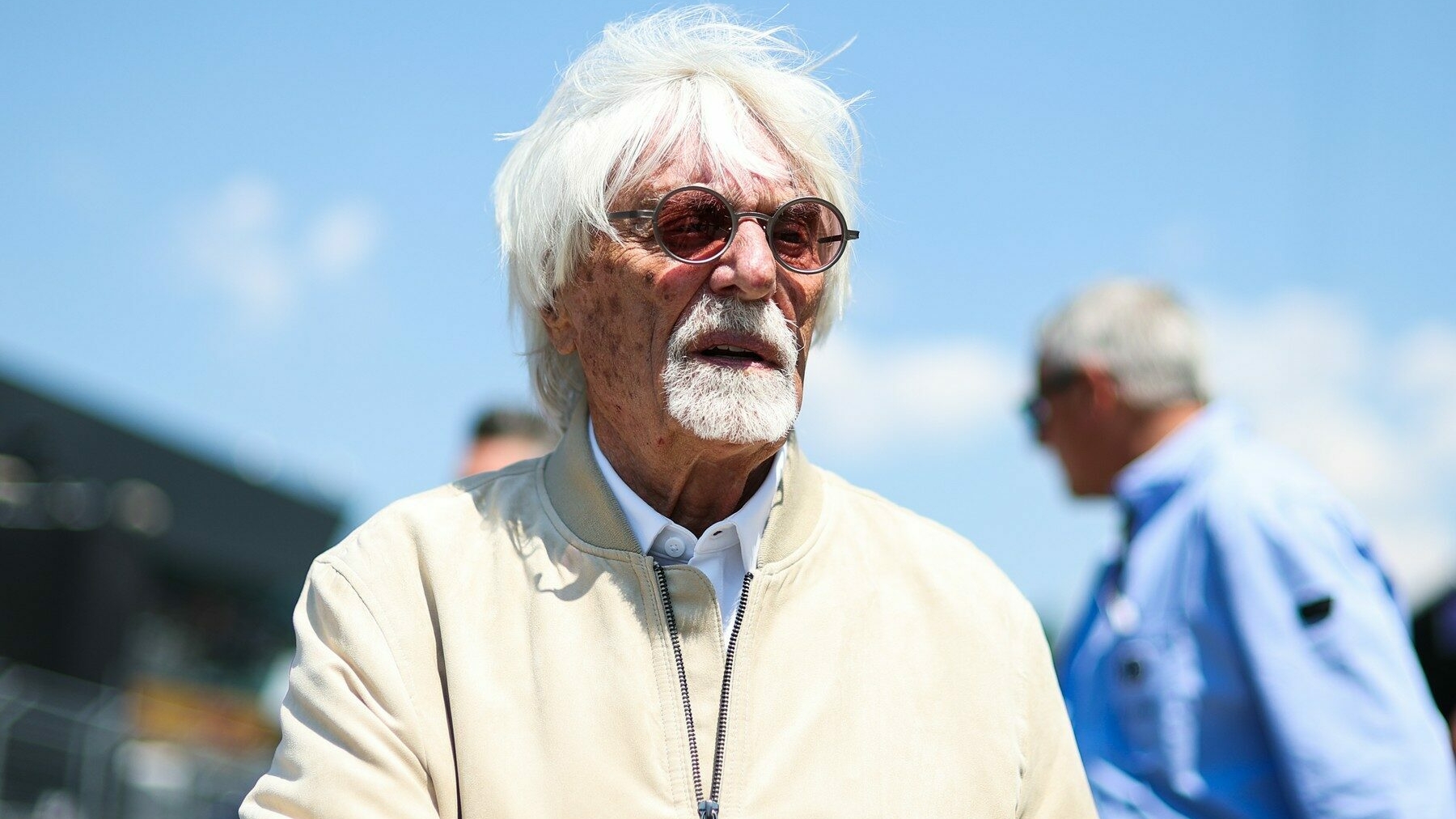 De ce avea Bernie Ecclestone o pușcă în avionul privat. Fostul șef al Formulei 1 a făcut primele declarații după incidentul din Portugalia