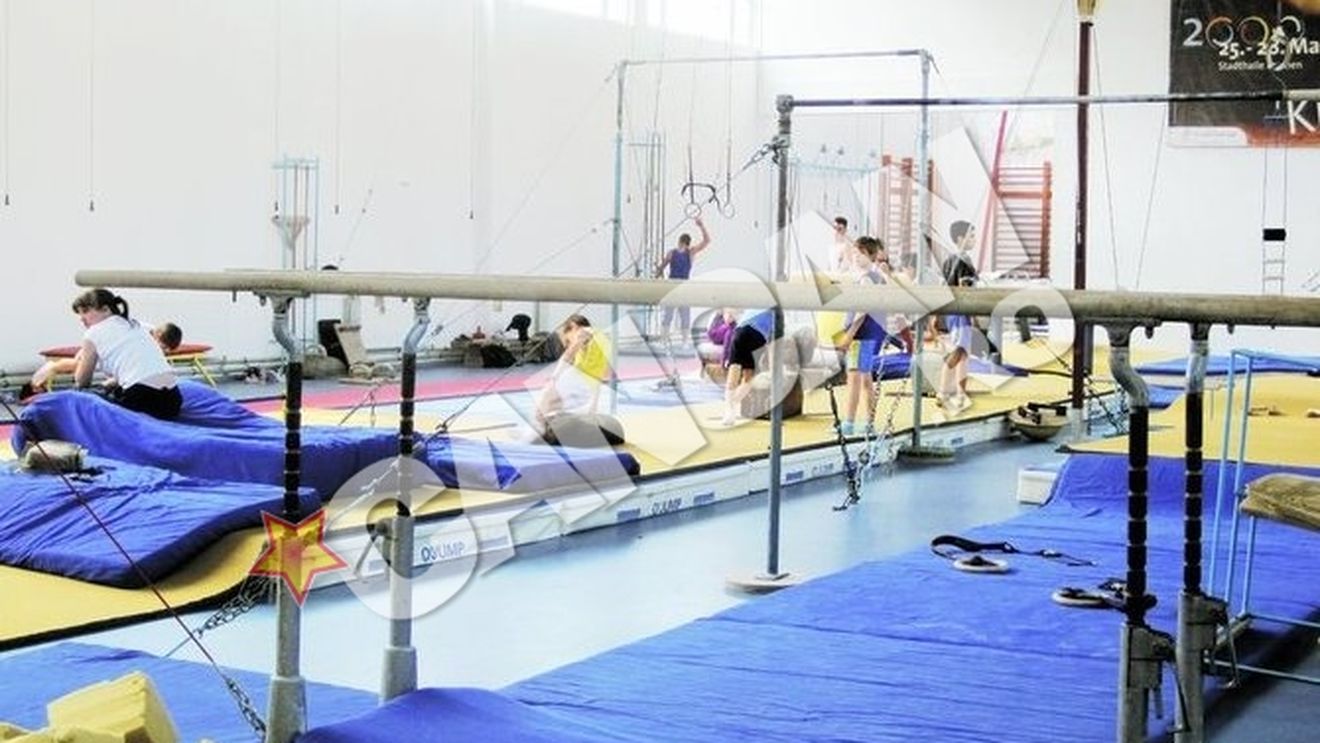 A pornit din modesta sala a Clubului Sportiv Scolar si a ajuns vedeta mondiala. Koczi, produs al "fabricii de campioni" Resita