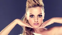 Alexandra Stan dă peste nas celor care o judecă: ”Nu poți să desființezi un artist pentru că e sexy”