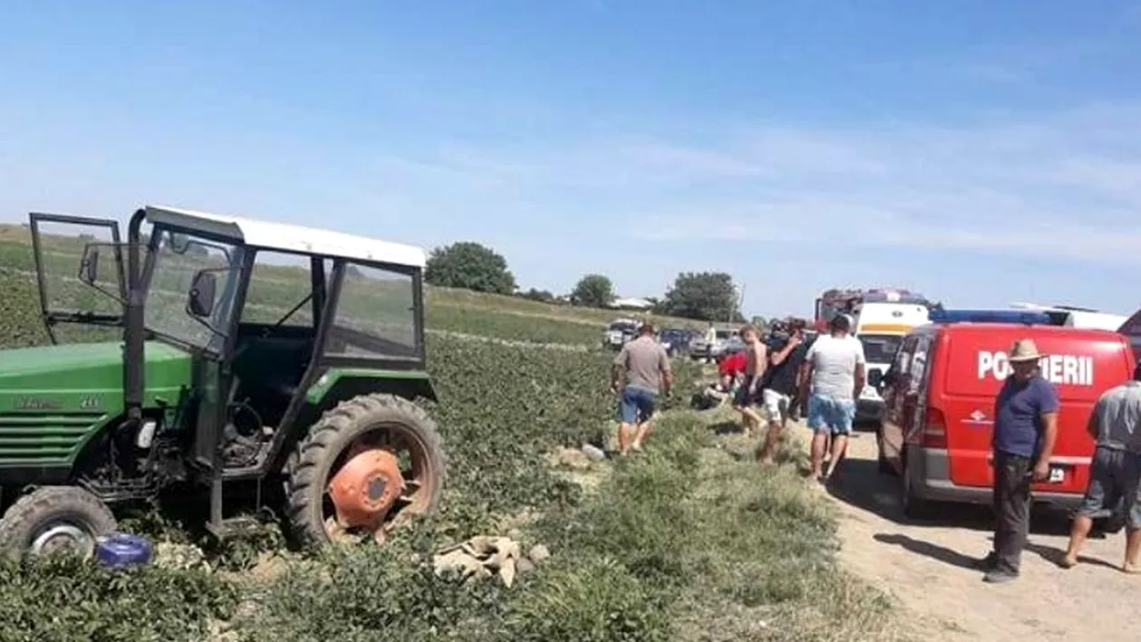 Ultima oră! Microbuz plin cu pasageri, lovit în plin. Se intervine de urgenţă